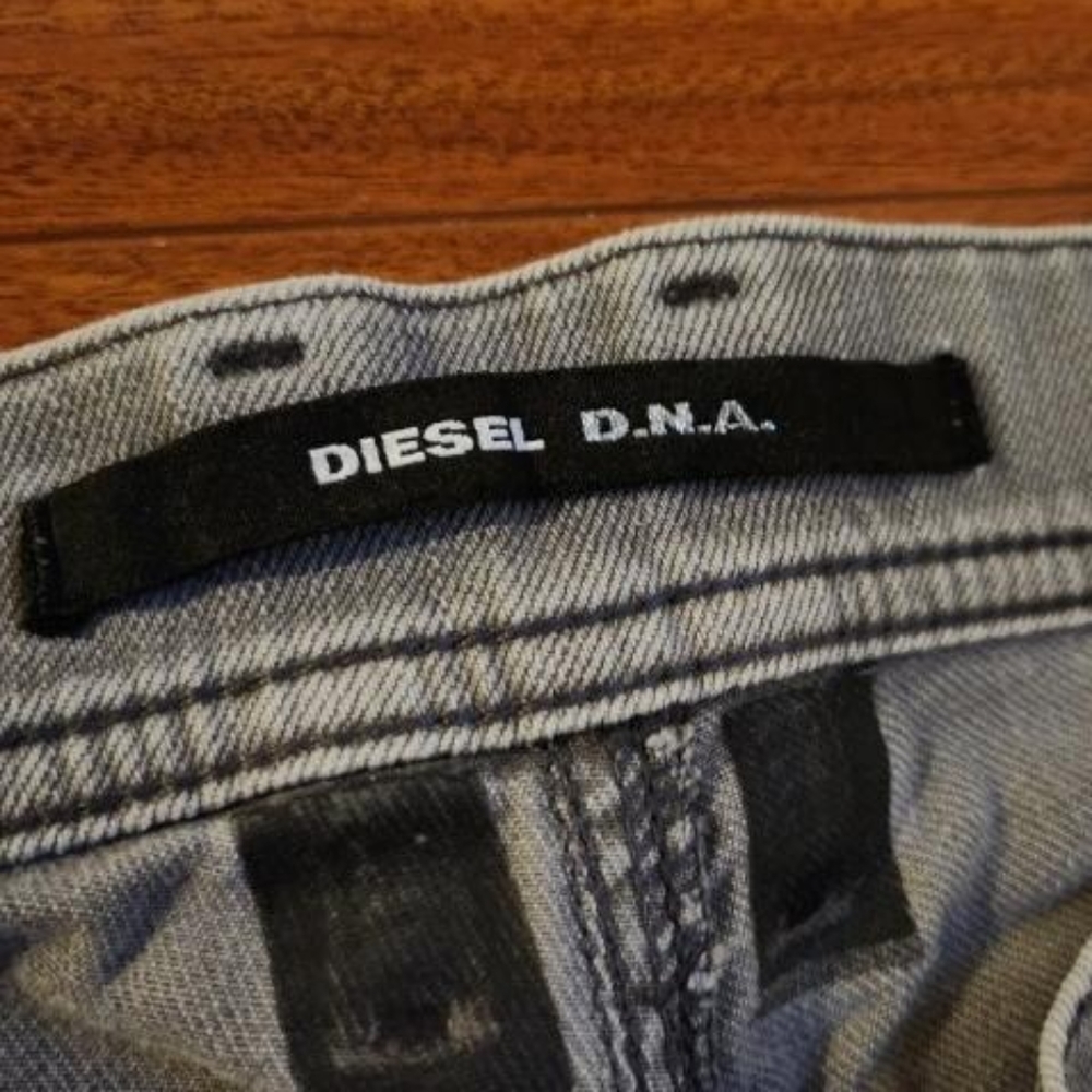 Diesel Kakee DNA Slim Skinny Grey Jeans